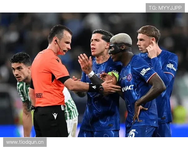 切尔西最大问题非阵容短板,而是体系缺失已对赛季走势形成制约 切尔西最大问题非阵容短板,而是体系缺失已对赛季走势形成制约