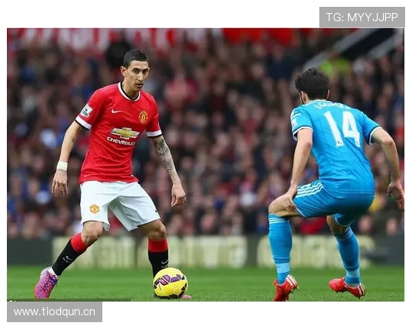 从内部分裂到外部迷失，曼联究竟该如何走出这场战术与阵容的双重危机？