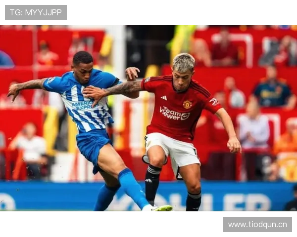 曼联战术困局持续，重建曙光能否扭转沉沦走势？