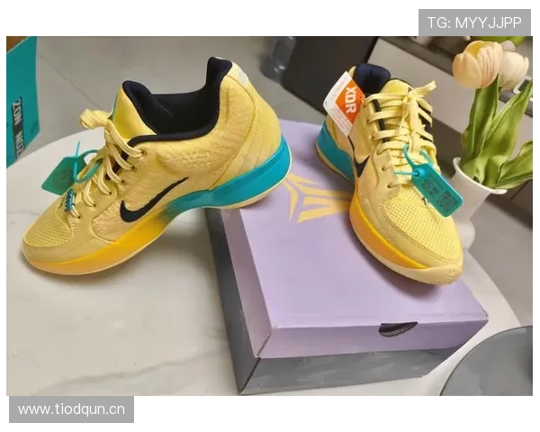 莫兰特又双叒买超跑了？这回车库快塞不下了吧