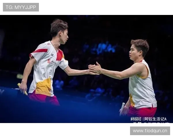 李诗沣球场上秒变战神，生活里却像个邻家大男孩？