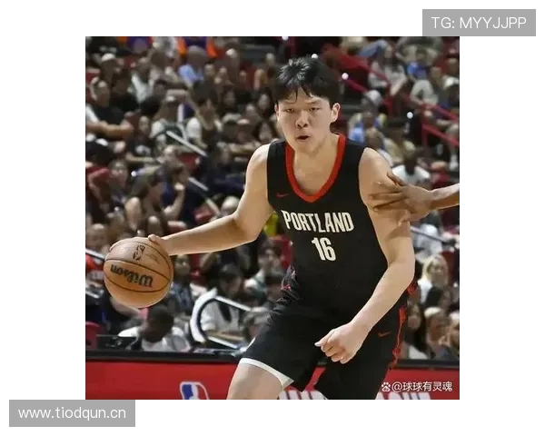 杨瀚森高位挡拆牵制对位中锋，比上季更稳定